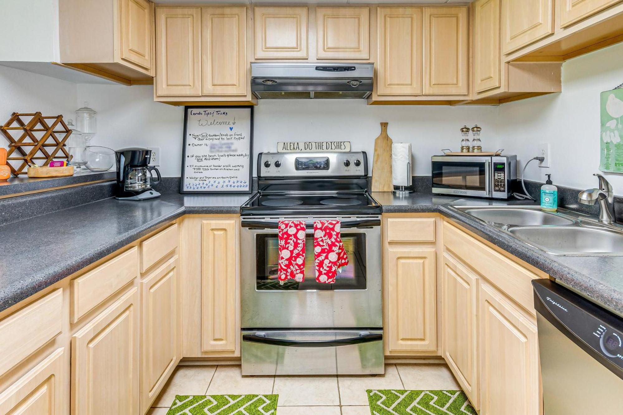 Eco-Bungalow Condo Pensacola Beach Access! Exterior photo